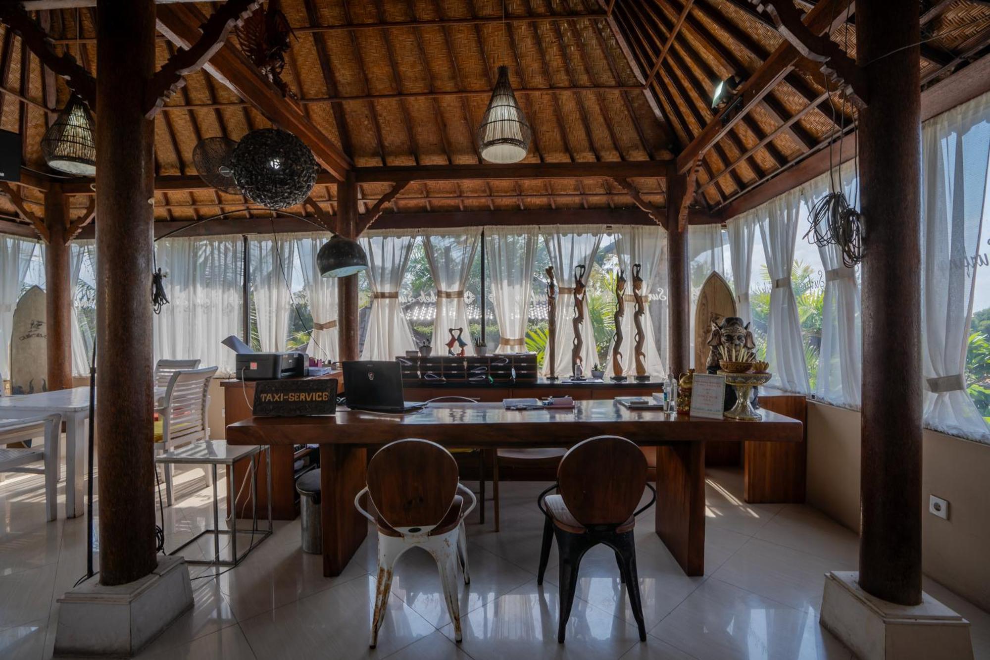 Nirmala Guest House Surf Keramas Kültér fotó