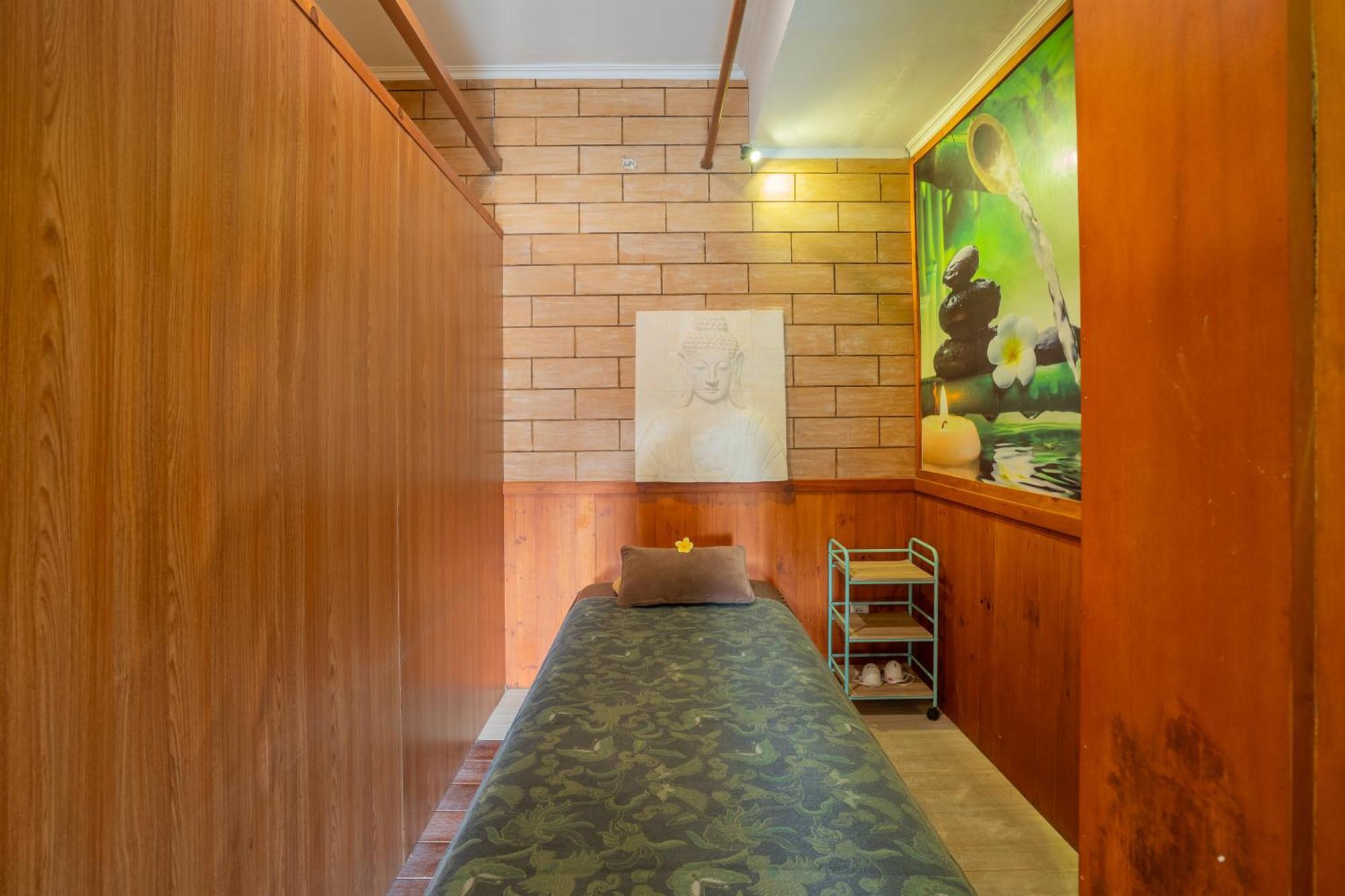 Nirmala Guest House Surf Keramas Kültér fotó
