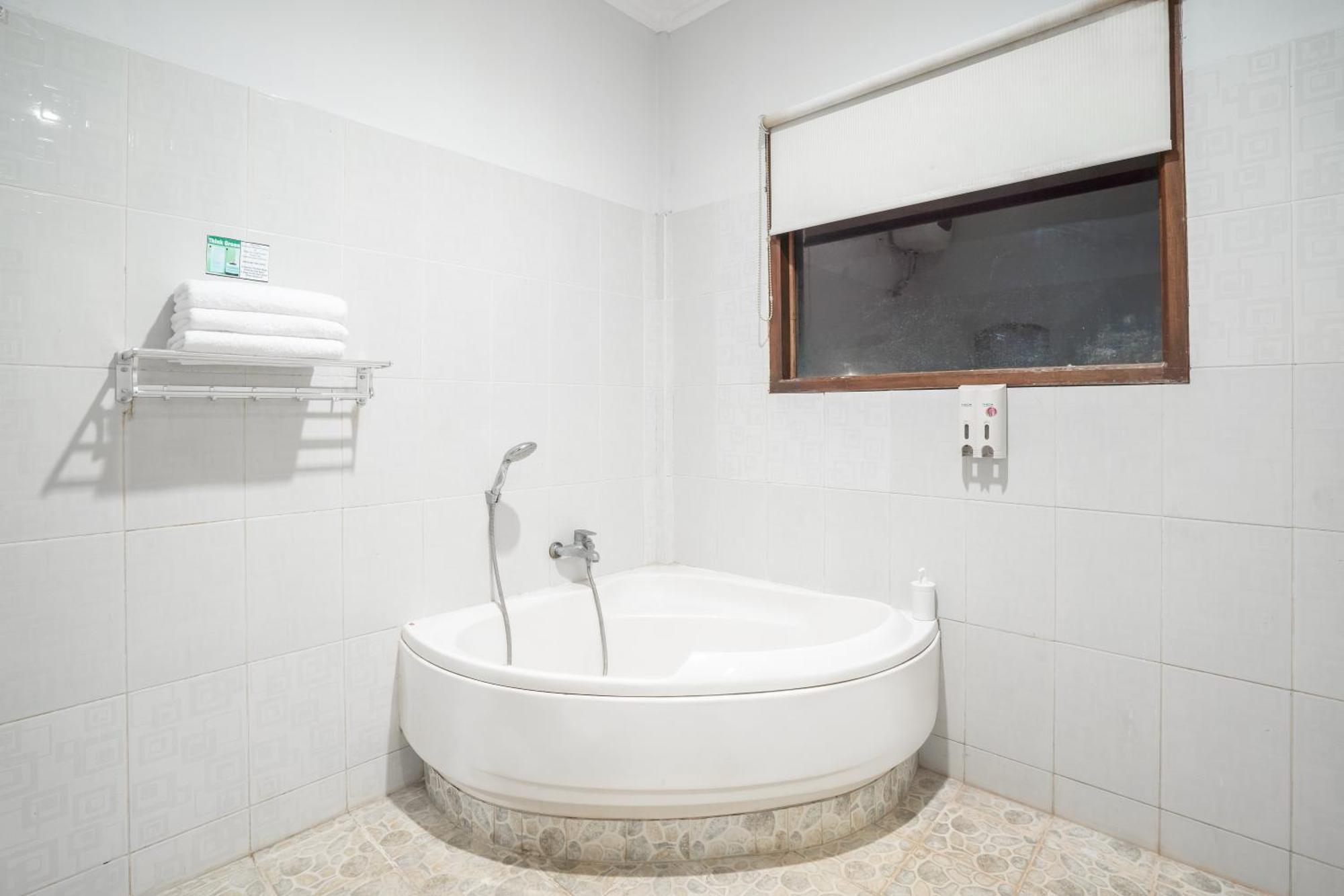 Nirmala Guest House Surf Keramas Kültér fotó