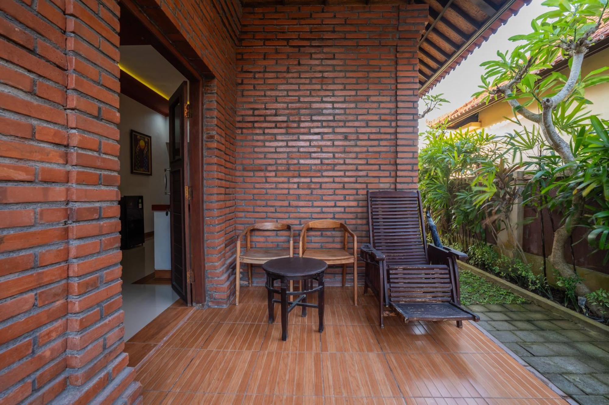 Nirmala Guest House Surf Keramas Kültér fotó